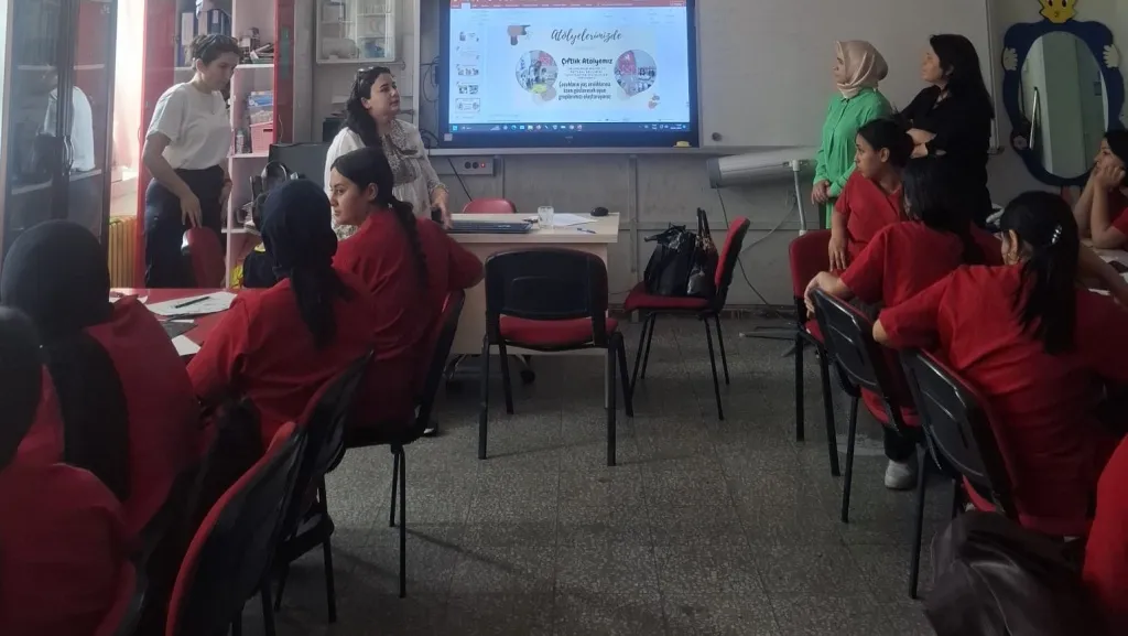 Düziçi Atatürk Kız Mesleki Ve Teknik Anadolu Lisesi fotoğrafı