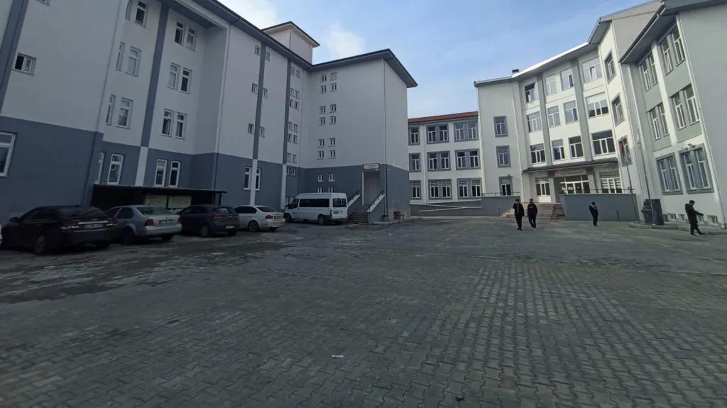 Anadolu İmam Hatip Lisesi fotoğrafı