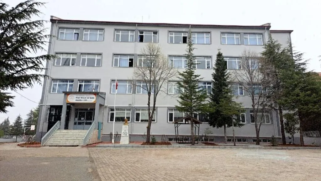 Sandıklı Hisar Ticaret Mesleki Ve Teknik Anadolu Lisesi fotoğrafı