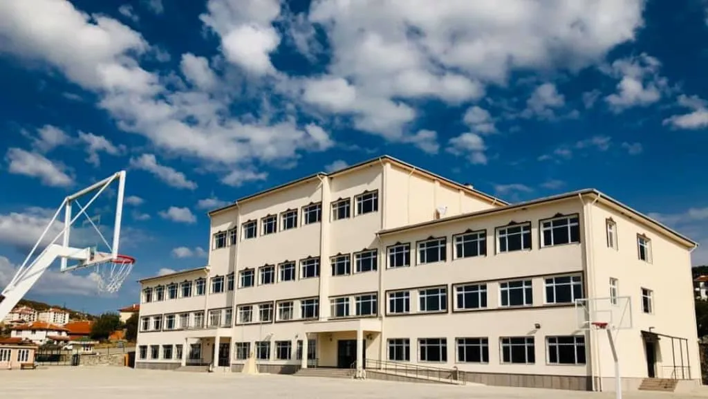 Çamlıdere Anadolu İmam Hatip Lisesi
