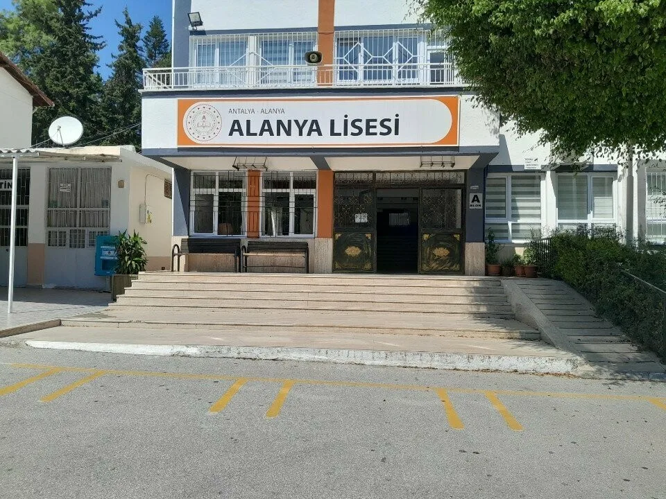 Alanya Lisesi fotoğrafı