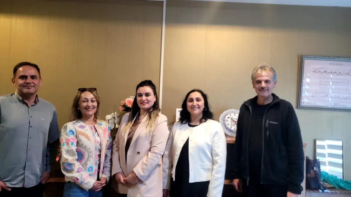 100. Yıl Mesleki Ve Teknik Anadolu Lisesi fotoğrafı