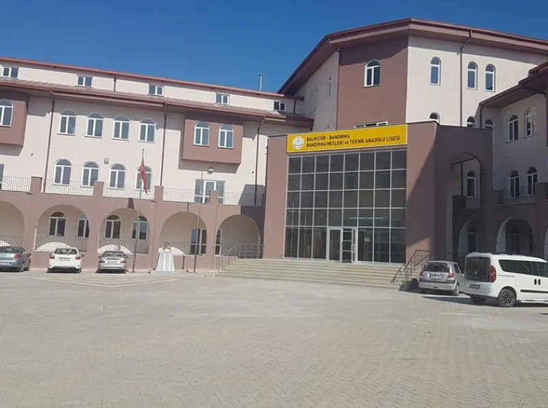 Bandırma Mesleki Ve Teknik Anadolu Lisesi fotoğrafı