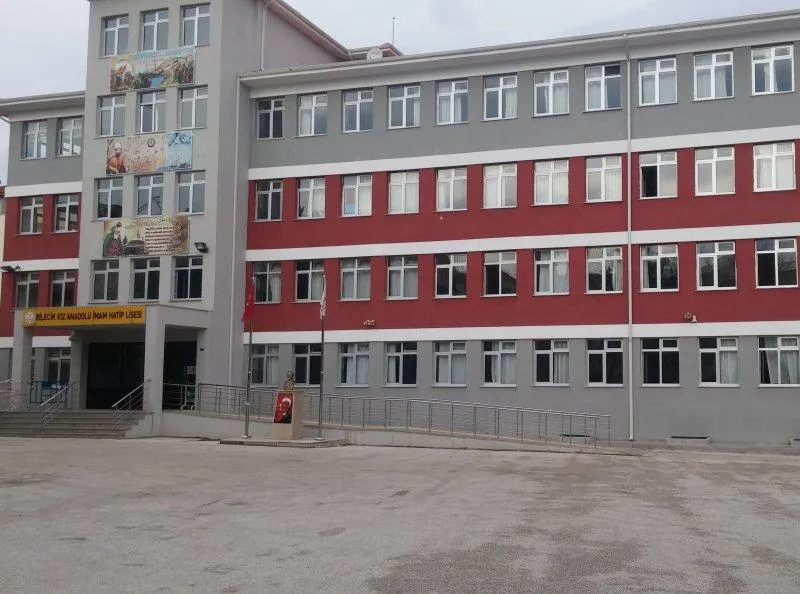 Bilecik Kız Anadolu İmam Hatip Lisesi fotoğrafı