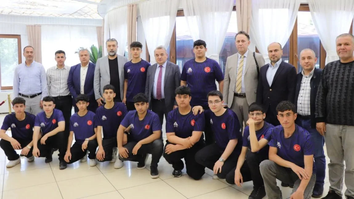 Bozüyük Mimar Sinan Mesleki Ve Teknik Anadolu Lisesi fotoğrafı