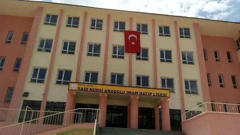 Bitlis Said Nursi Anadolu İmam Hatip Lisesi fotoğrafı