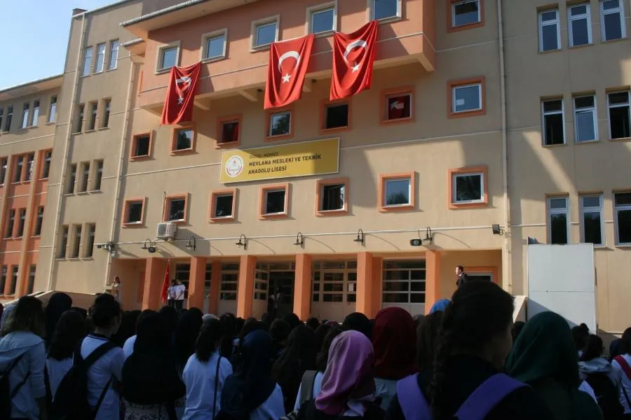 Düzce Mevlana Kız Mesleki Ve Teknik Anadolu Lisesi fotoğrafı