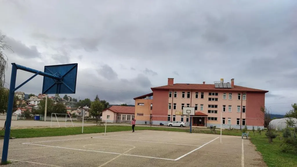 Mengen Anadolu İmam Hatip Lisesi