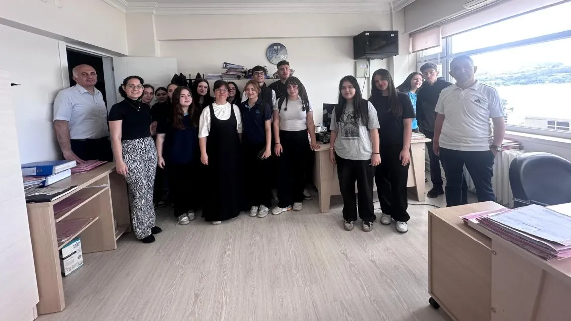 Atatepe Ticaret Mesleki Ve Teknik Anadolu Lisesi fotoğrafı
