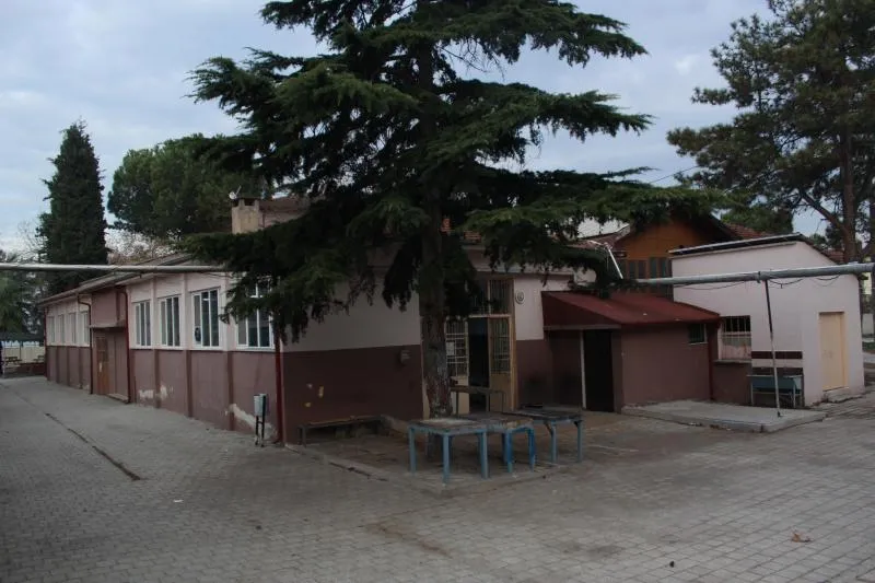 Eşrefzade Mesleki Ve Teknik Anadolu Lisesi fotoğrafı