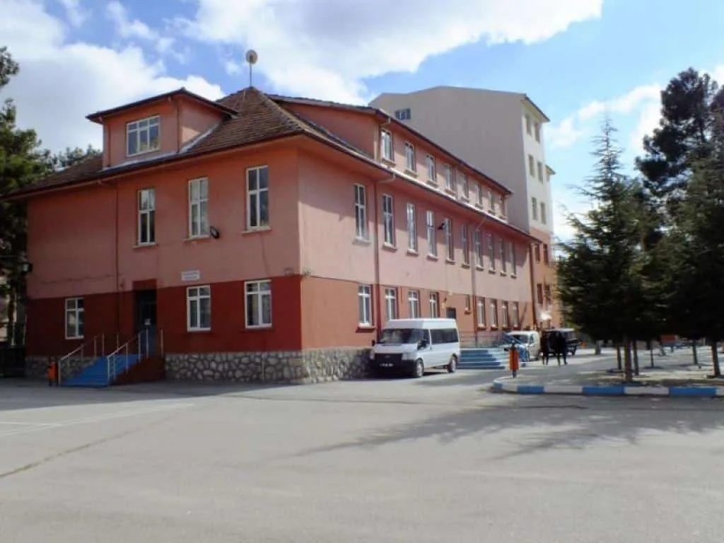 Şehit Erol Olçok Anadolu İmam Hatip Lisesi fotoğrafı