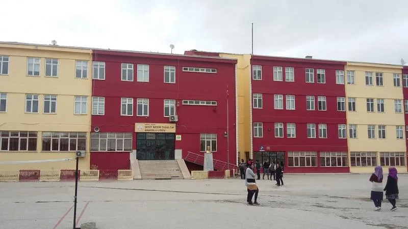 Şehit Nedim Tuğaltay Anadolu Lisesi fotoğrafı