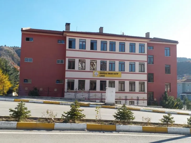 İskilip Anadolu İmam Hatip Lisesi