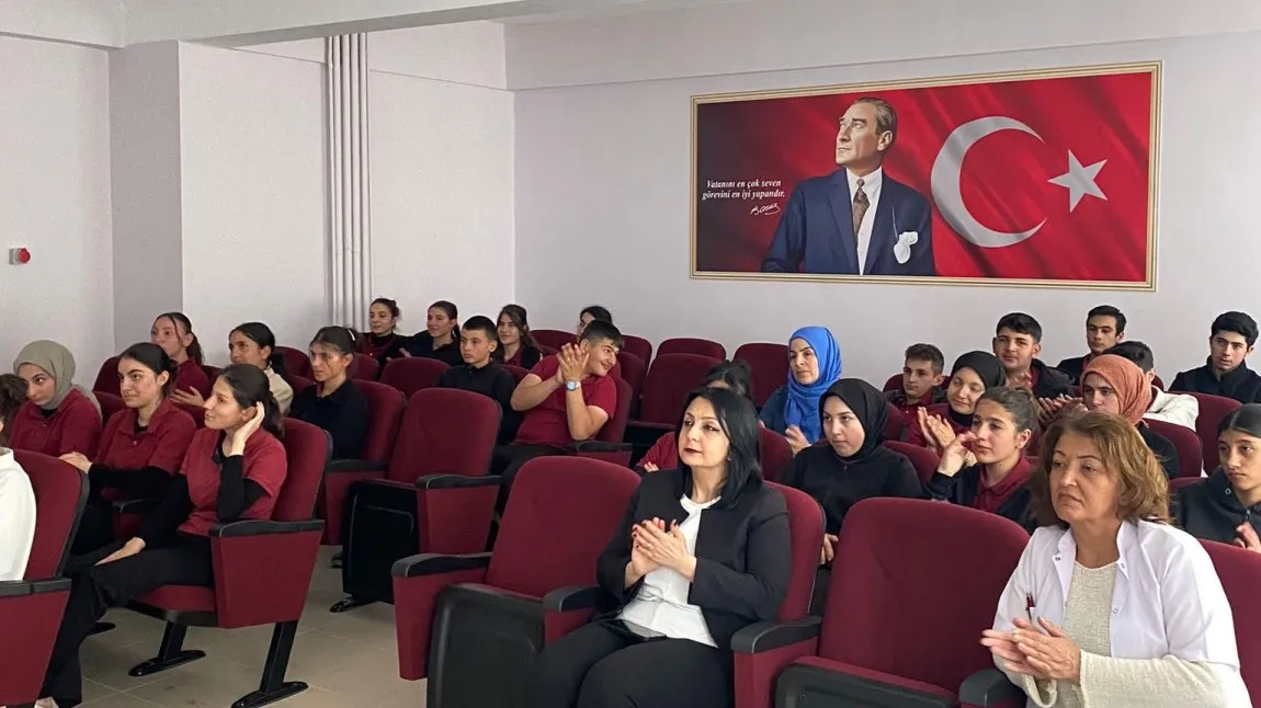 Kandilli Borsa İstanbul Anadolu Lisesi fotoğrafı