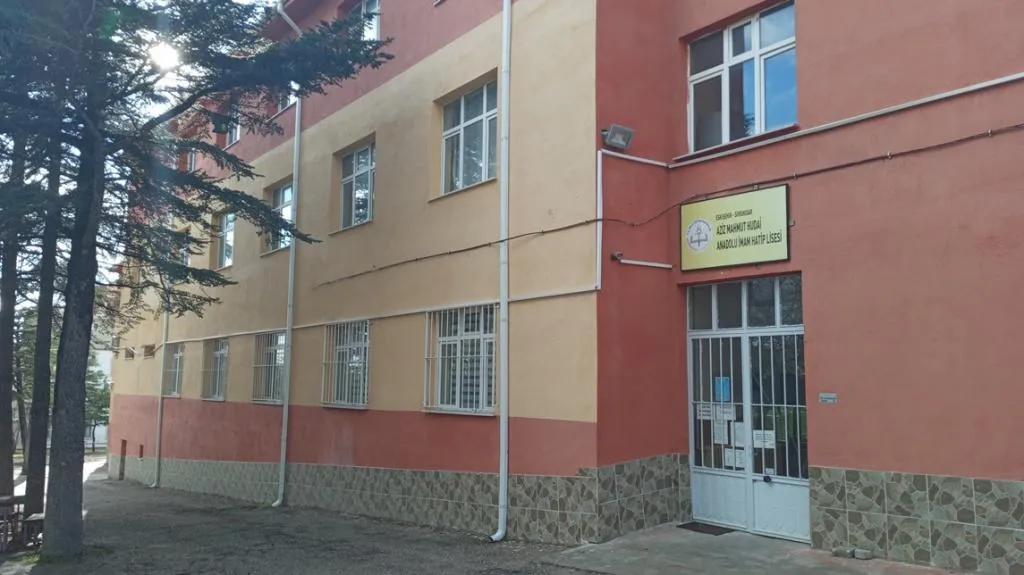 Aziz Mahmut Hüdai Anadolu İmam Hatip Lisesi fotoğrafı