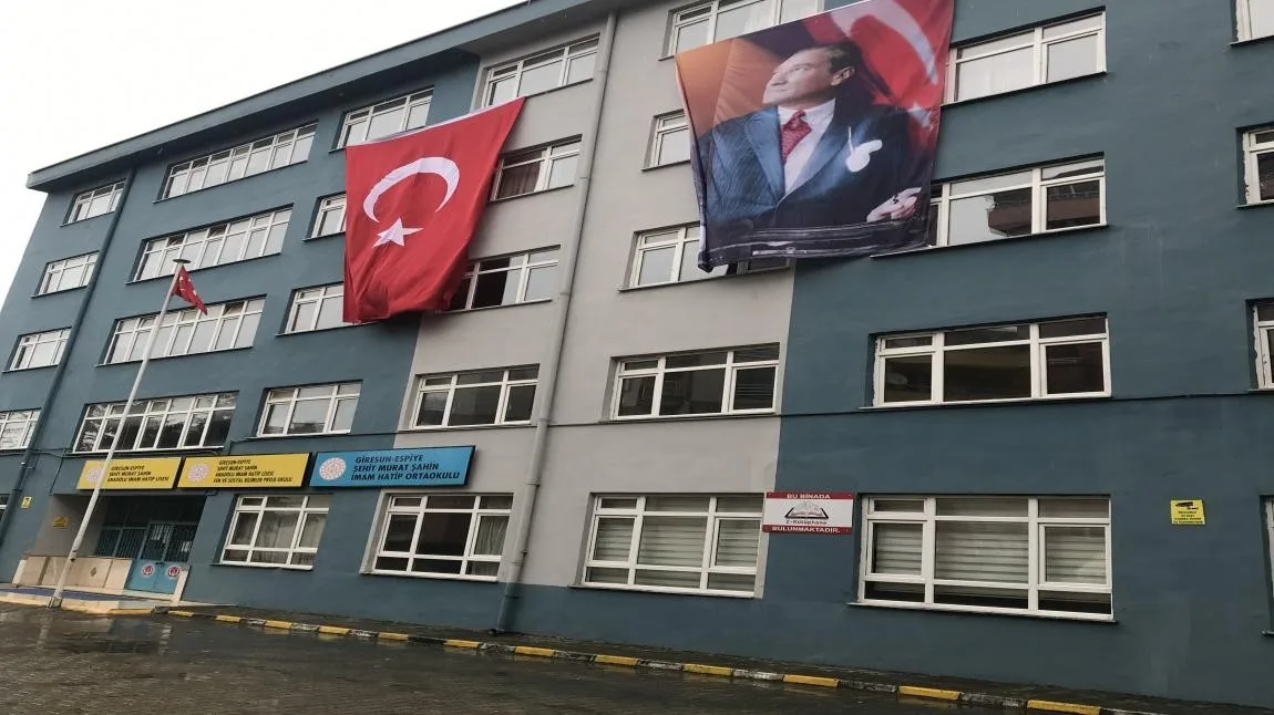 Şehit Murat Şahin Anadolu İmam Hatip Lisesi