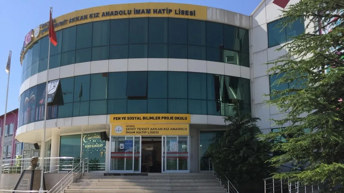 Isparta Anadolu İmam Hatip Lisesi