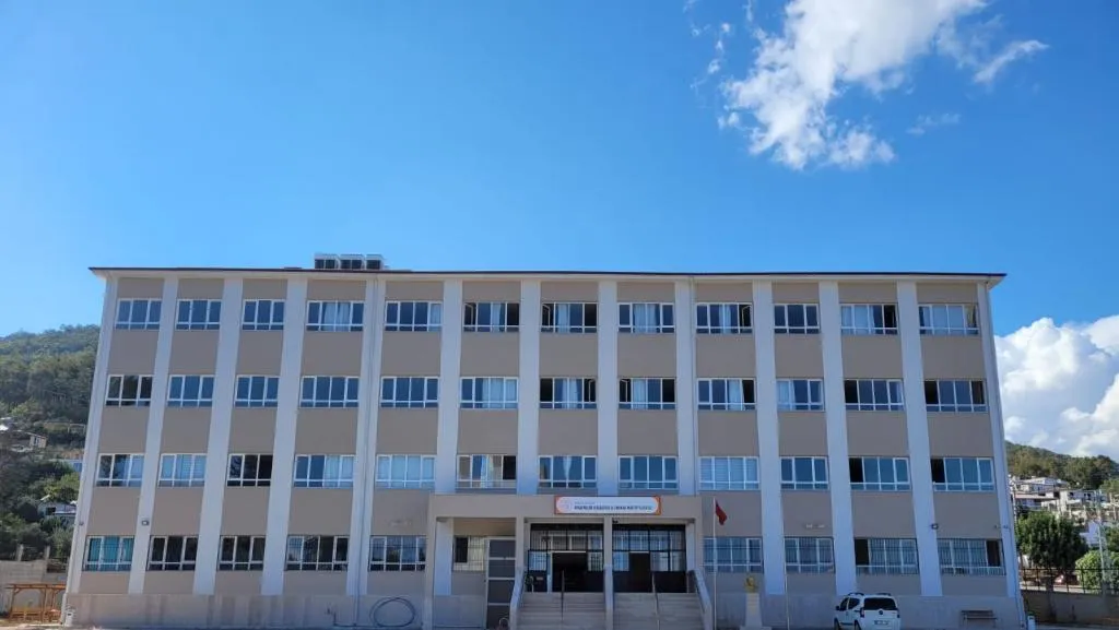 Anamur Şehit Yüksel Alçın Anadolu İmam Hatip Lisesi