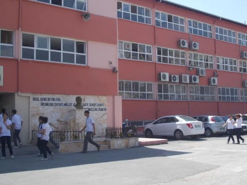 Şehit Cengiz Topel Anadolu Lisesi fotoğrafı