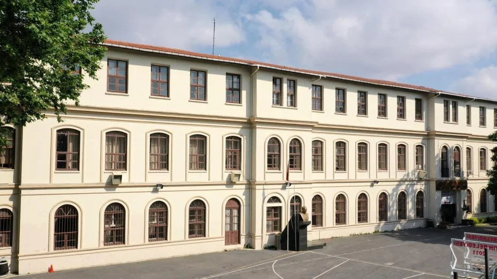 Cağaloğlu Anadolu Lisesi fotoğrafı