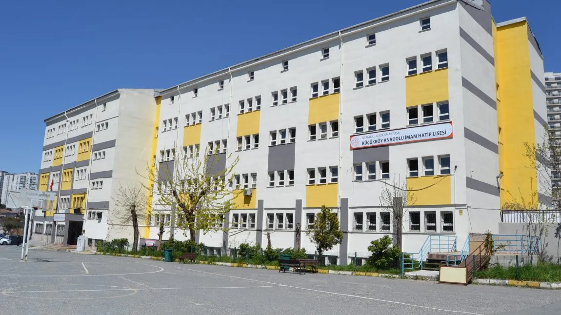 Küçükkoy Anadolu İmam Hatip Lisesi