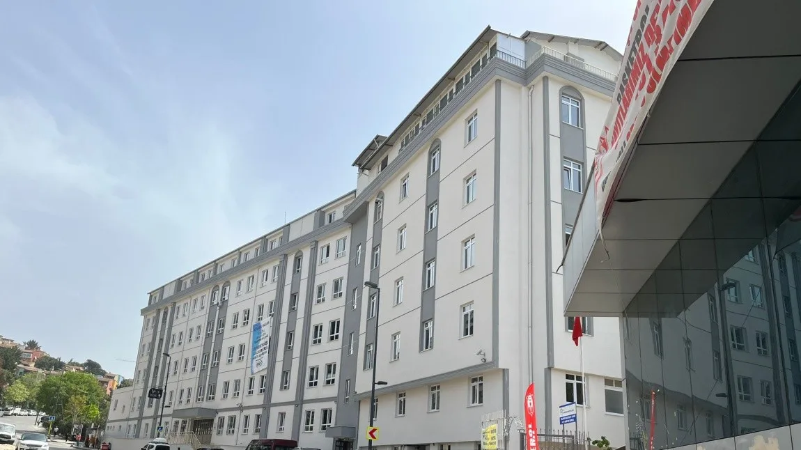 Üsküdar Anadolu İmam Hatip Lisesi