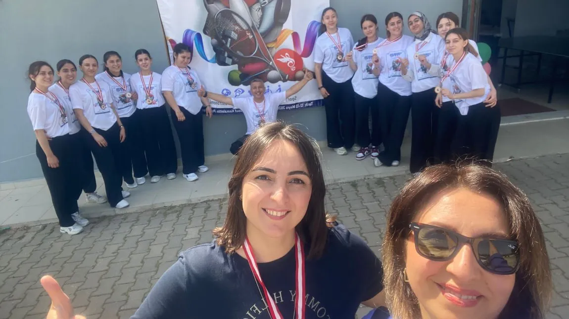 Bergama Yusuf Kemalettin Perin Mesleki Ve Teknik Anadolu Lisesi fotoğrafı