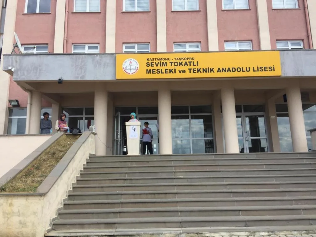Sevim Tokatlı Mesleki Ve Teknik Anadolu Lisesi