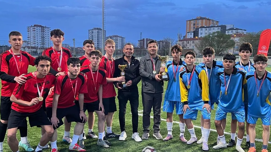 Merkez Mesleki Ve Teknik Anadolu Lisesi fotoğrafı