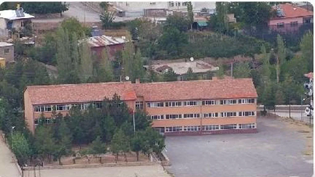 İpek Hoca Hasan Türkmenoğlu Kız Anadolu İmam Hatip Lisesi fotoğrafı