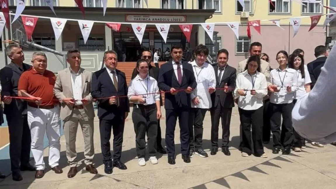 Yarımca Anadolu Lisesi