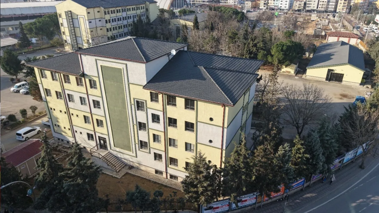 Gebze Mesleki Ve Teknik Anadolu Lisesi
