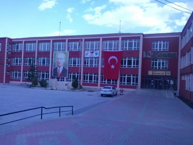 Meram Anadolu Lisesi