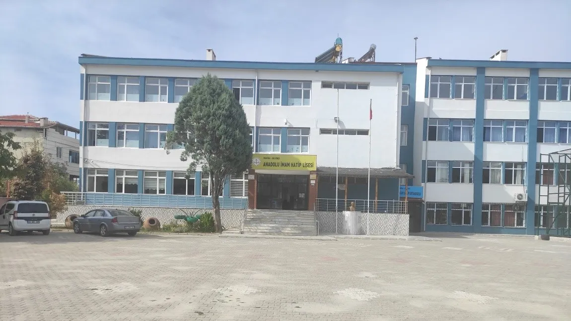 Selendi Anadolu İmam Hatip Lisesi fotoğrafı