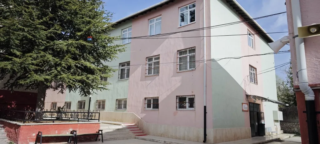 Bor Ticaret Mesleki Ve Teknik Anadolu Lisesi fotoğrafı