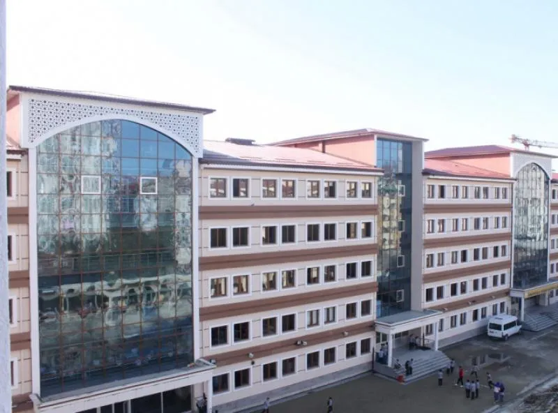Rize Anadolu İmam Hatip Lisesi
