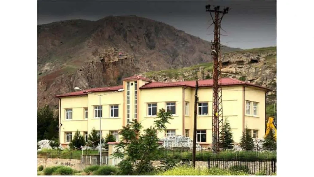Nuri Demirağ Mesleki Ve Teknik Anadolu Lisesi fotoğrafı