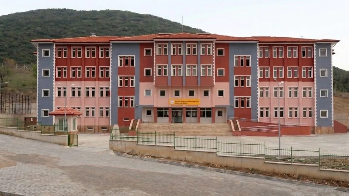 Kırkkızlar Kız Mesleki Ve Teknik Anadolu Lisesi fotoğrafı