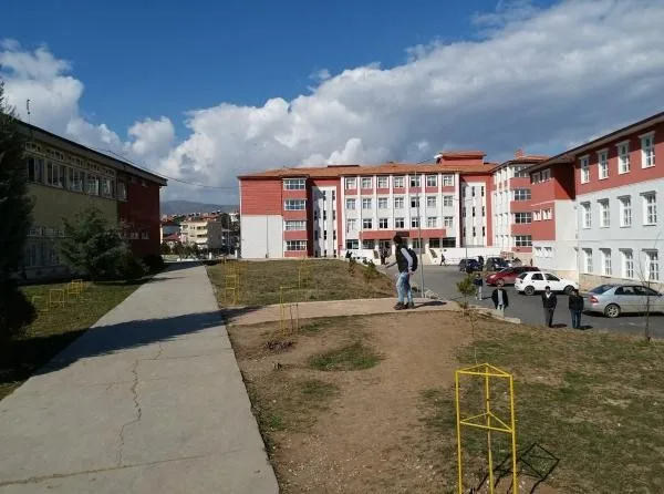 Zile Mesleki Ve Teknik Anadolu Lisesi fotoğrafı