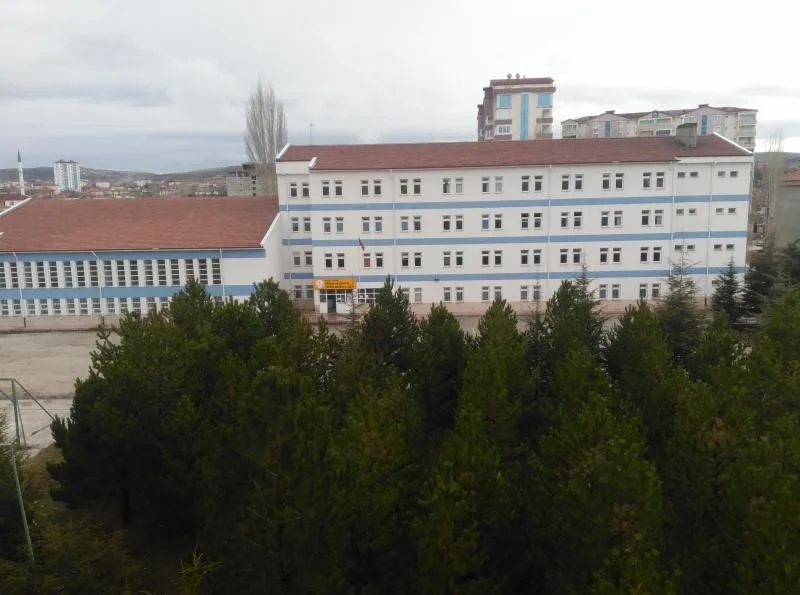Şehit Yılmaz Oğuzhan Kula Ticaret Mesleki Ve Teknik Anadolu Lisesi fotoğrafı