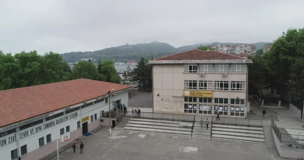 Ereğli Mesleki Ve Teknik Anadolu Lisesi fotoğrafı