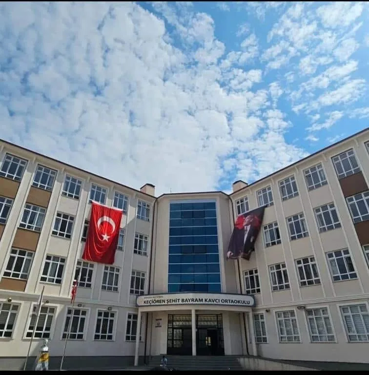 Keçiören Şehit Bayram Kavcı Ortaokulu fotoğrafı