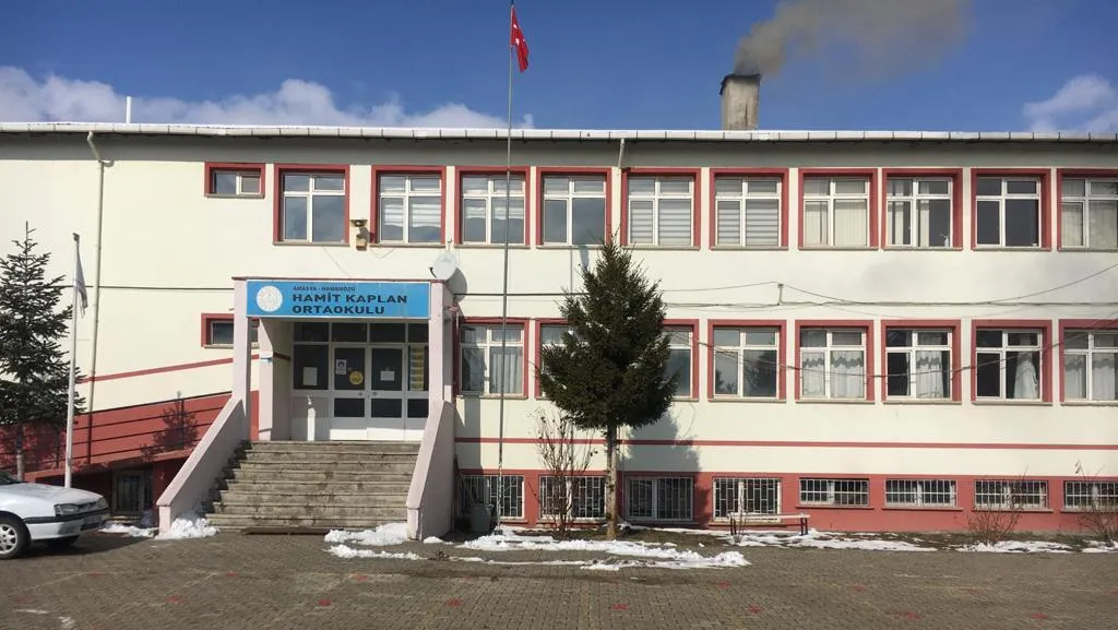 Hamit Kaplan Ortaokulu fotoğrafı