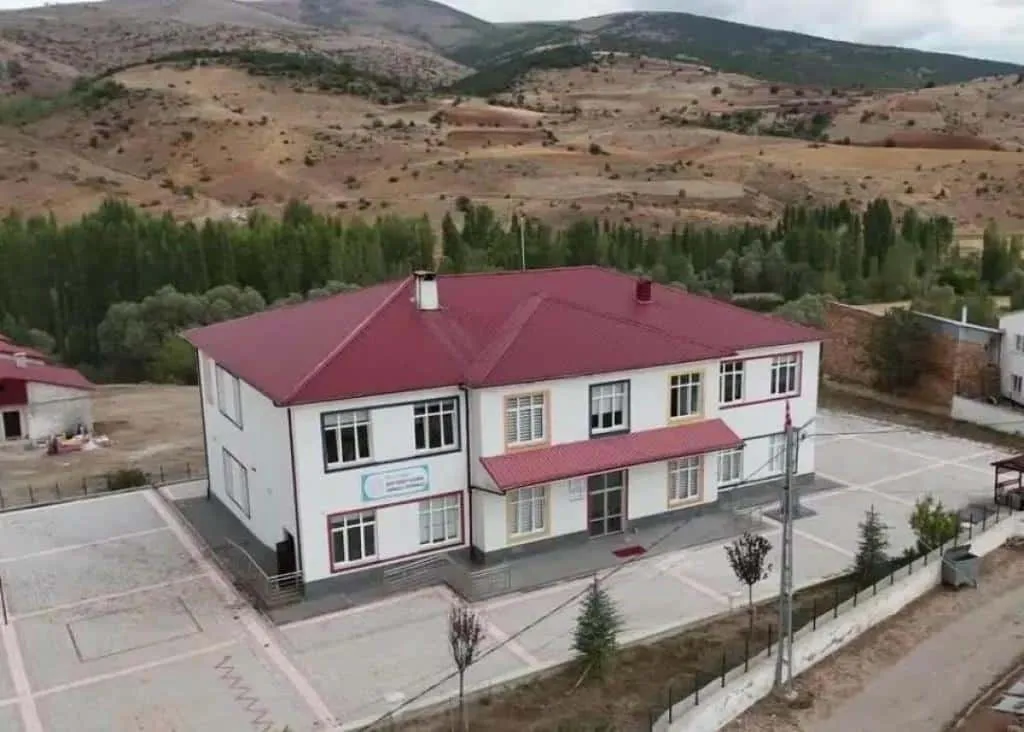 Şehit Ömer Yıldırım Ortaokulu fotoğrafı