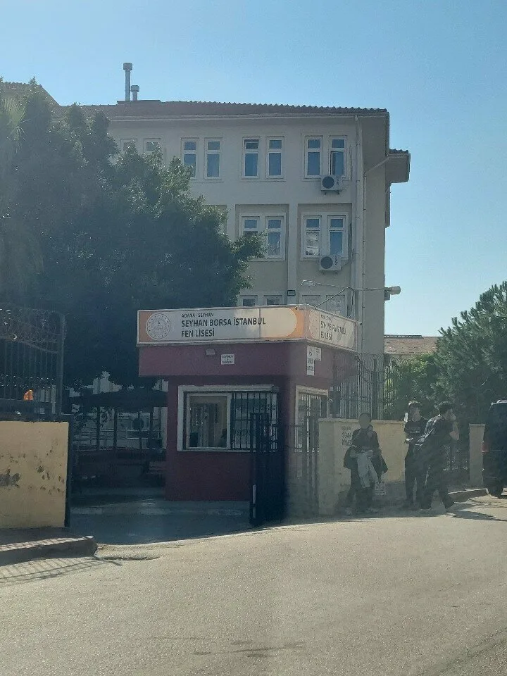 Seyhan Borsa İstanbul Fen Lisesi