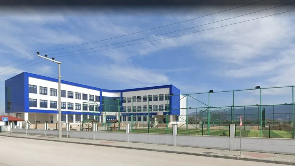 Bolu Sosyal Bilimler Lisesi fotoğrafı