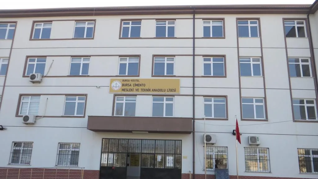 Bursa Çimento Mesleki Ve Teknik Anadolu Lisesi fotoğrafı