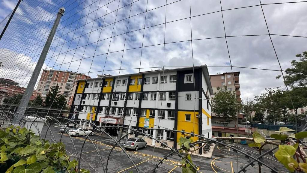Atakent Şehit Selçuk Paker Anadolu Lisesi