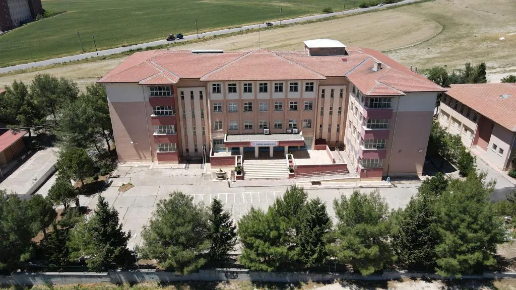 Esentepe Anadolu Lisesi fotoğrafı