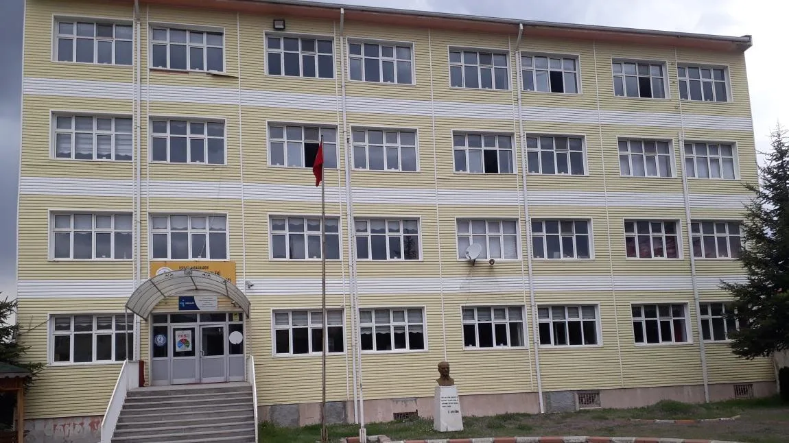 Nene Hatun Kız Mesleki Ve Teknik Anadolu Lisesi fotoğrafı